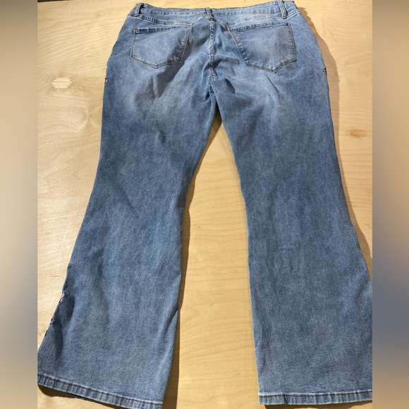 VIP Honey Flare Leg Jeans 4 XL (KK) - Picture 13 of 13